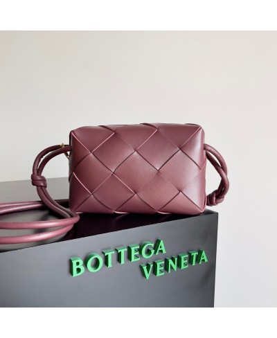 BOTTEGA VENETA Small Cassette Camera Bag