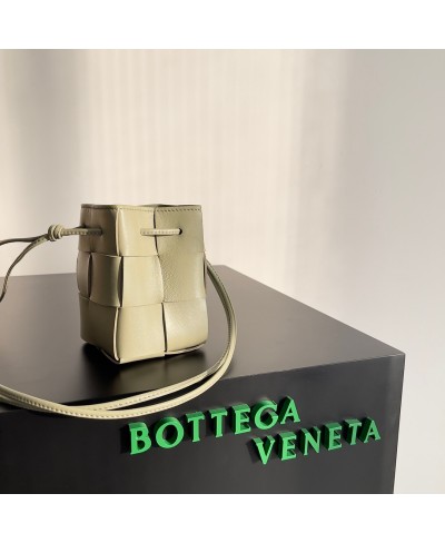 BOTTEGA VENETA Mini Cassette Bucket Bag