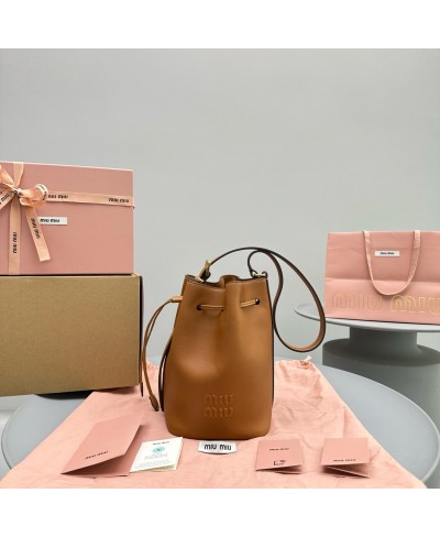 MIU MIU Leather bucket bag