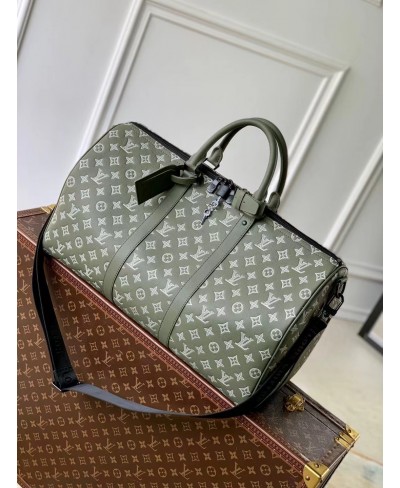 LOUIS VUITTON Keepall Bandoulière 50