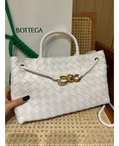 BOTTEGA VENETA East-West Andiamo