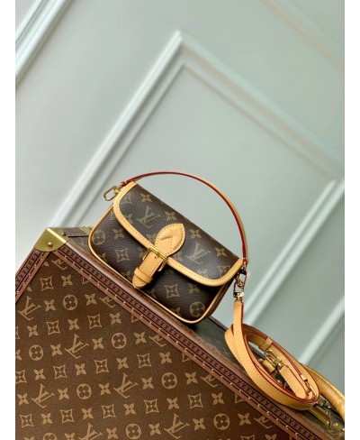 BORSA DIANE NANO LOUIS VUITTON