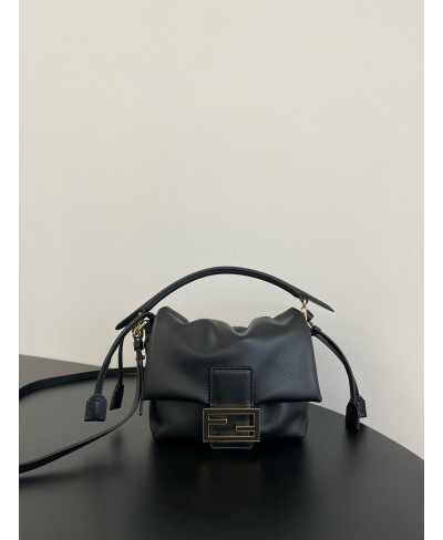 Mamma Baguette Small FENDI
