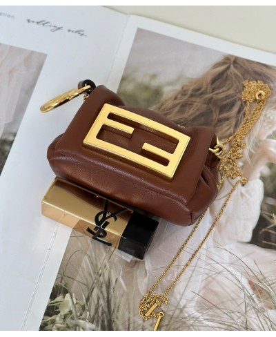 FENDI Mamma Baguette Nano