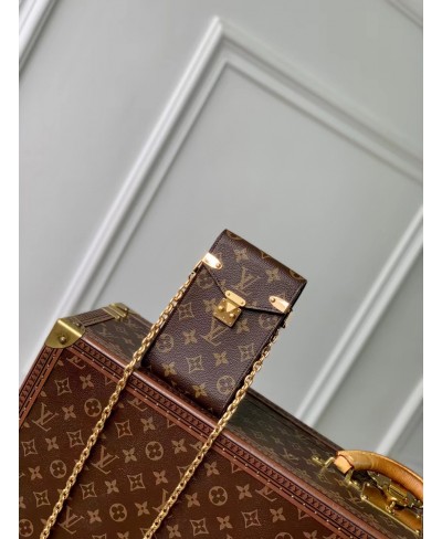 LOUIS VUITTON Phone Pouch Métis