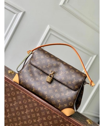 LOUIS VUITTON Hide Away MM