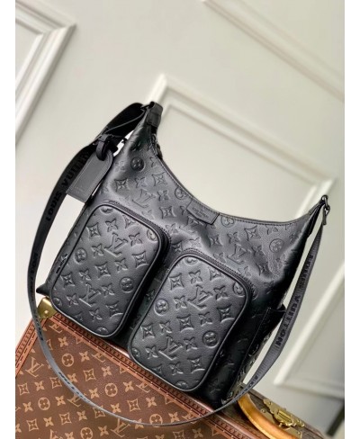 LOUIS VUITTON Hobo Cargo