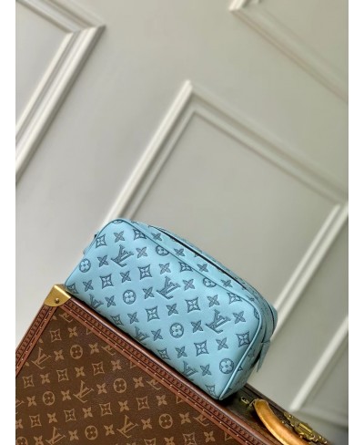 Trousse toilette Dopp Kit LOUIS VUITTON