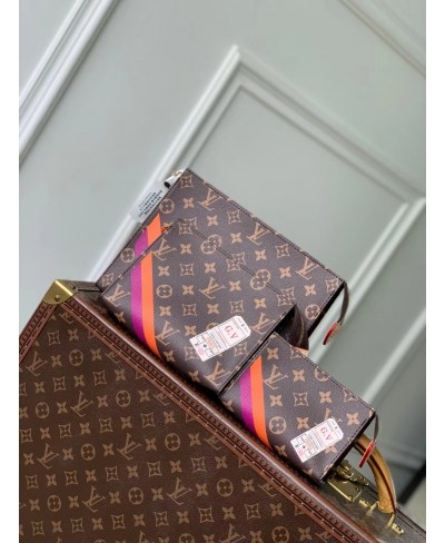 LOUIS VUITTON Trio Toilet Pouch Mon Monogram