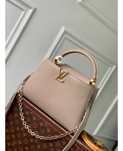 Capucines MM LOUIS VUITTON