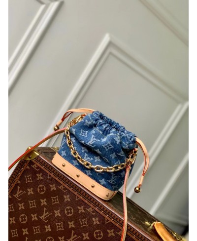 LOUIS VUITTON Nano Noé