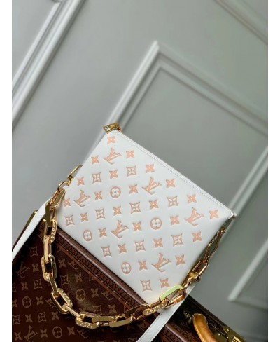 LOUIS VUITTON Coussin PM