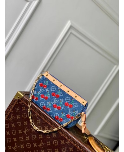 LOUIS VUITTON LV x TM Pochette Accessoires