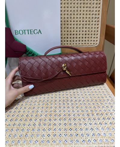 Andiamo Clutch BOTTEGA VENETA