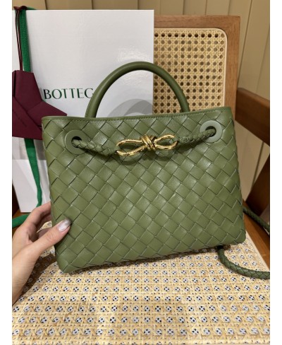 Andiamo piccola BOTTEGA VENETA