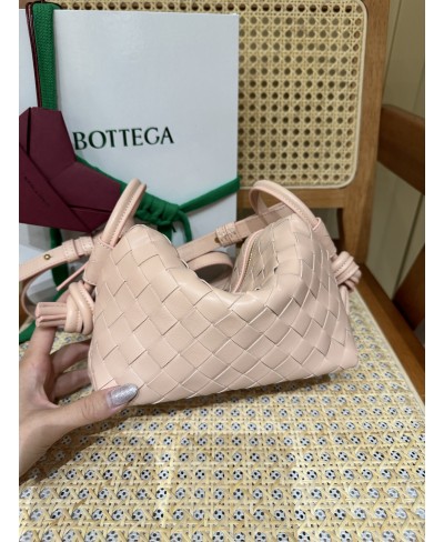 Loop top handle BOTTEGA VENETA
