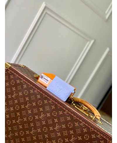 LOUIS VUITTON LV Charms Card Holder