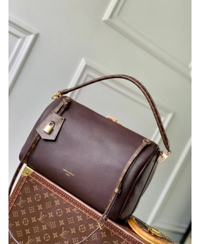 LOUIS VUITTON Express MM