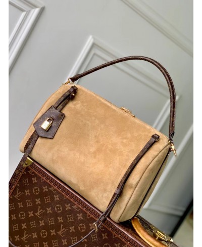 LOUIS VUITTON Express MM