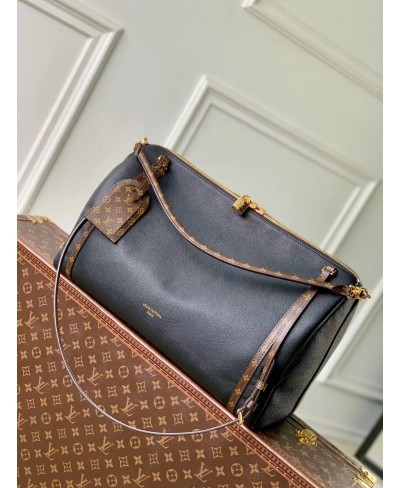 LOUIS VUITTON Express Travel