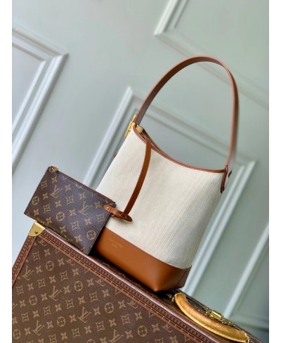 Low Key Hobo PM LOUIS VUITTON