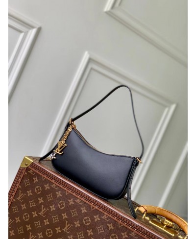 Pochette LV Bloom LOUIS VUITTON