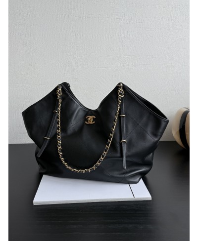 CHANEL Maxi Shopping Bag
