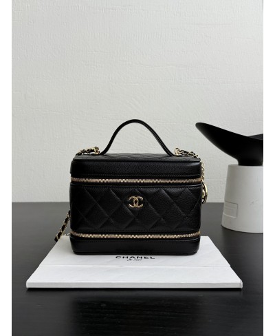 CHANEL Long Vanity with Chain