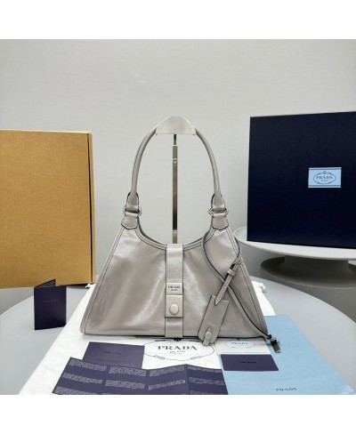 PRADA Medium leather tote bag