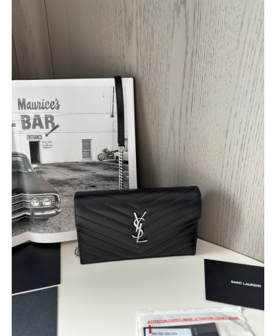 POCHETTE ENVELOPE CON CATENA CASSANDRE CLASSICA IN PELLE GRAIN DE POUDRE SAINT LAURENT