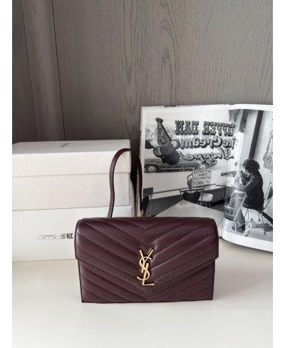 Portafogli Envelope Cassandre in pelle di agnello SAINT LAURENT