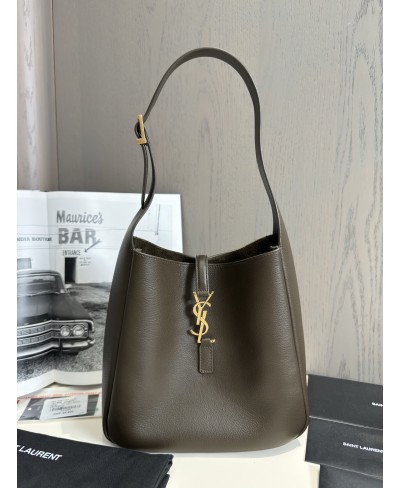LE 5 À 7 SMALL MORBIDA IN PELLE MARTELLATA SAINT LAURENT