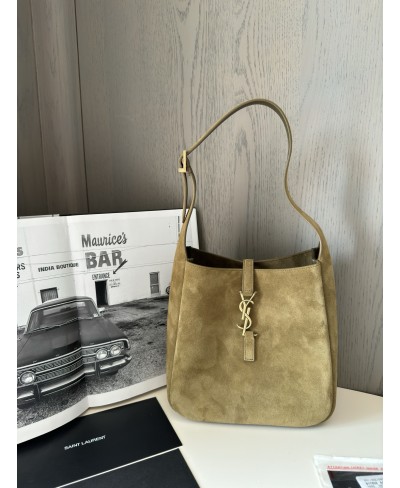 SAINT LAURENT LE 5 À 7 supple small in suede