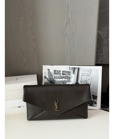 SAINT LAURENT CASSANDRE XXL envelope pouch on chain in lambskin