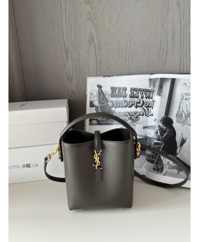 LE 37 mini in pelle lucida SAINT LAURENT