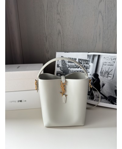 SAINT LAURENT LE 37 small in shiny leather