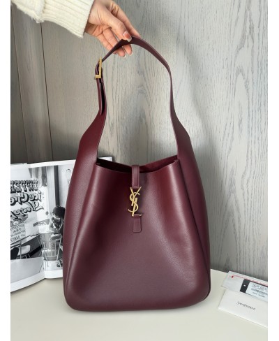 Le 5 à 7 large morbida in pelle martellata SAINT LAURENT