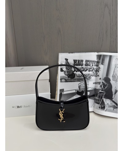 Le 5 à 7 mini in pelle verniciata SAINT LAURENT