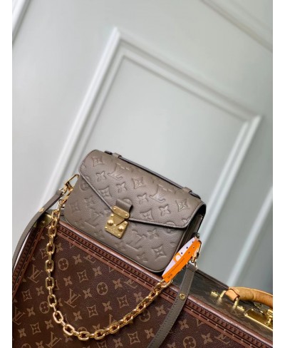 Pochette Métis East West LOUIS VUITTON