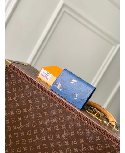 LOUIS VUITTON Passport Cover