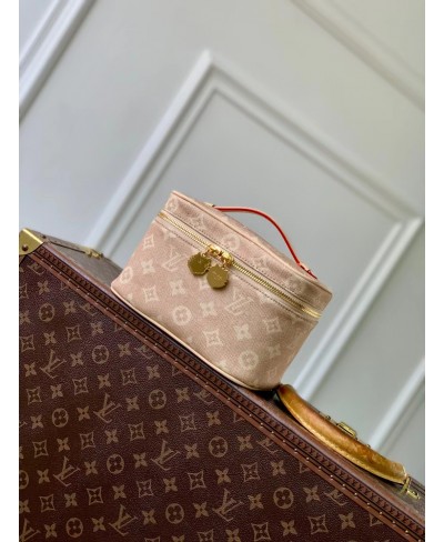 LOUIS VUITTON Nice Mini