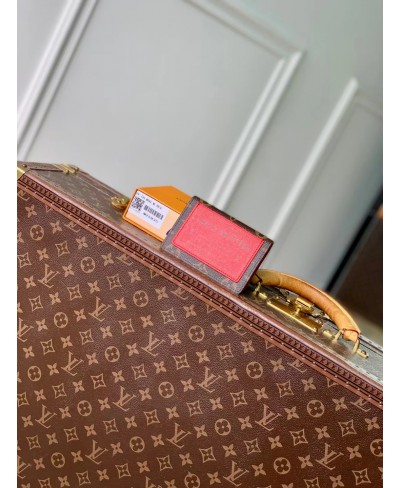 LOUIS VUITTON Bifold Organizer