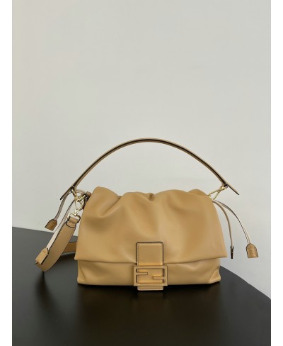FENDI Mamma Baguette Large