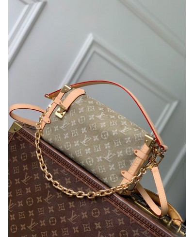 Borsa Side Trunk MM East West LOUIS VUITTON