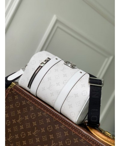 LOUIS VUITTON City Keepall