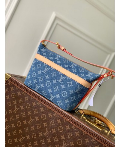 Trousse Toilette Cruiser LOUIS VUITTON