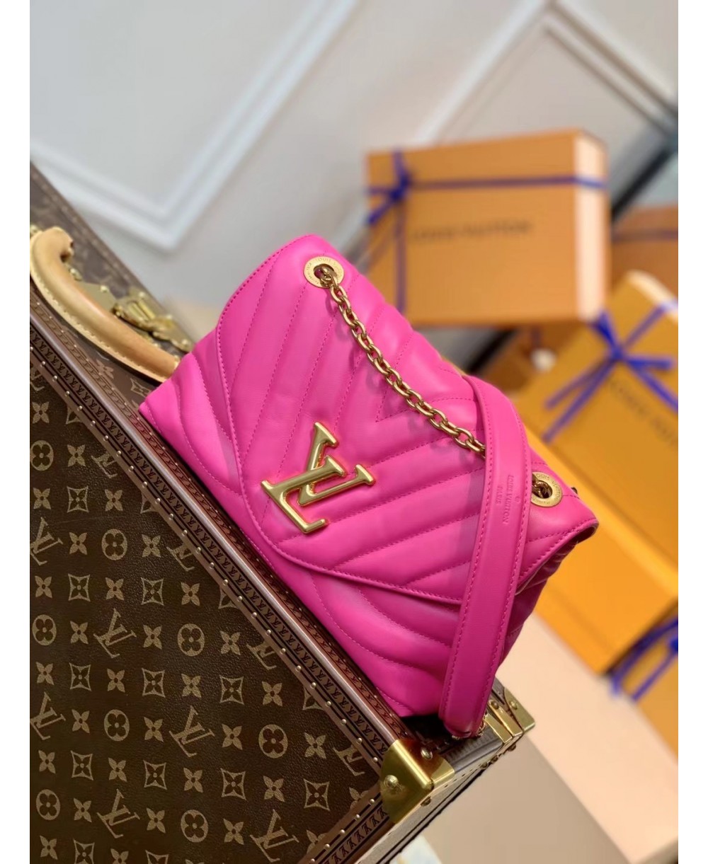 LOUIS VUITTON LV NEW WAVE CHAIN BAG