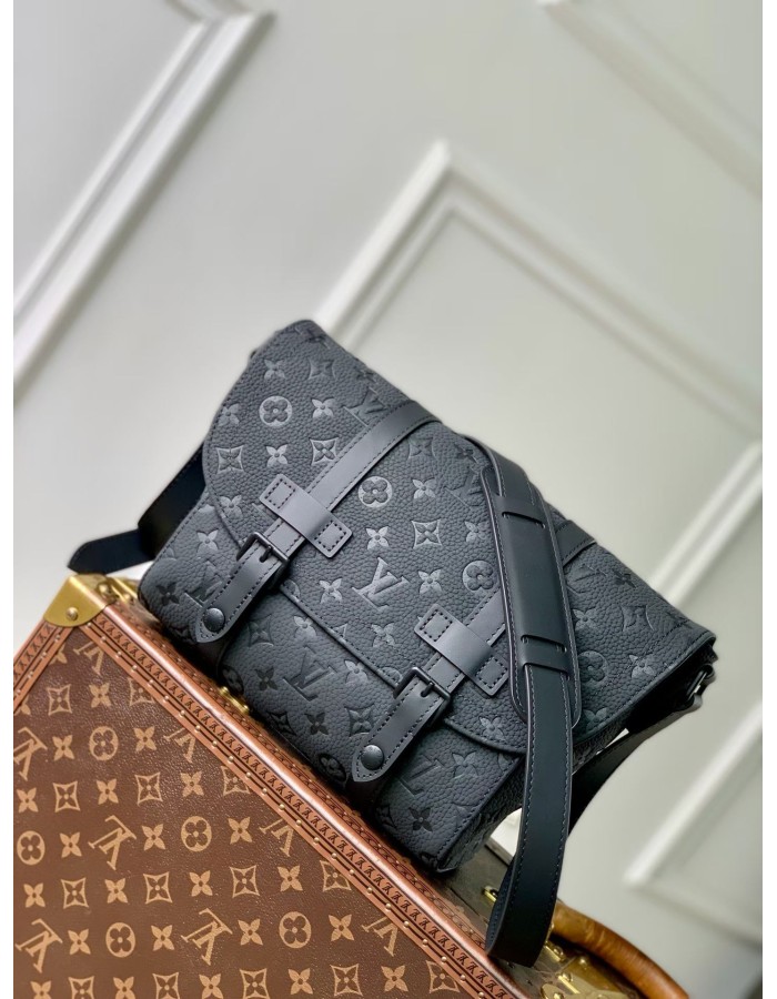 Borsa messenger Christopher LOUIS VUITTON