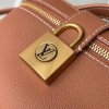 Pochette Vanity Low Key LOUIS VUITTON