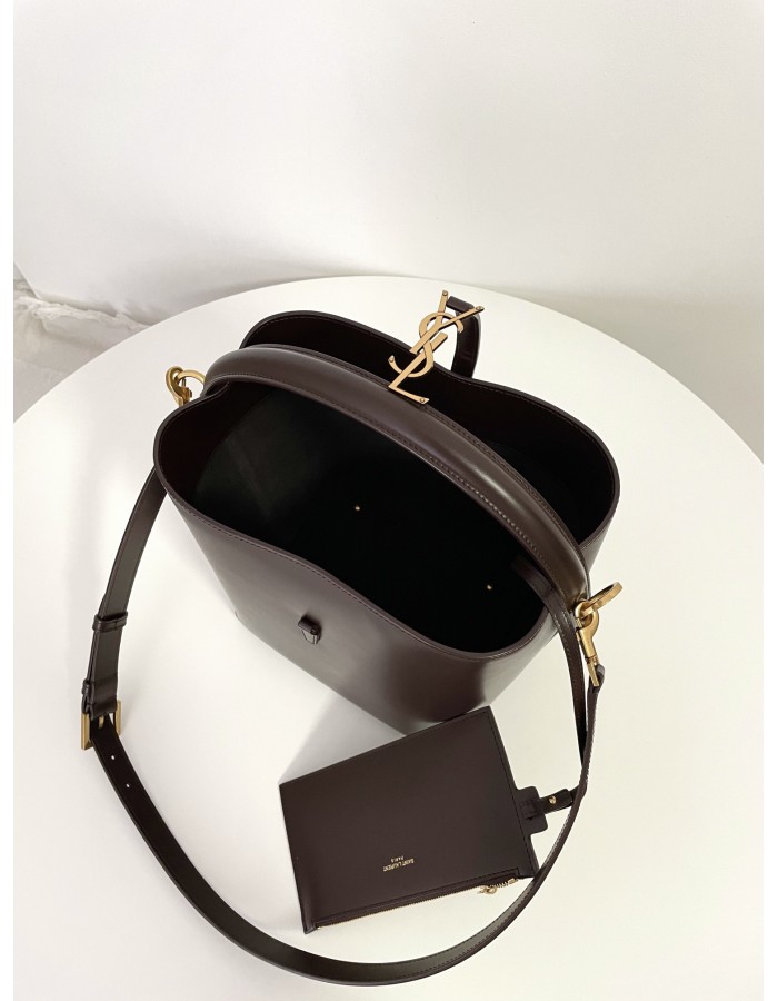 Le 37 SAINT LAURENT